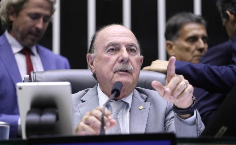 Comissão aprova tecnologias avançadas para reabilitação de pessoas com deficiência