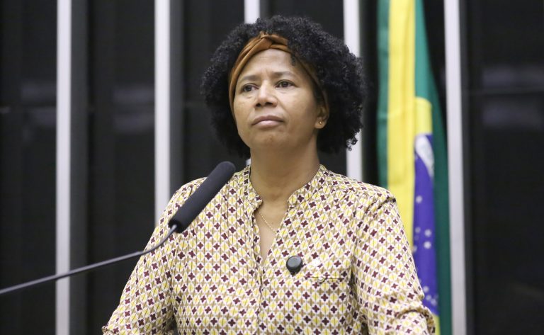 Comissão aprova tratamento de câncer no estado de residência do paciente