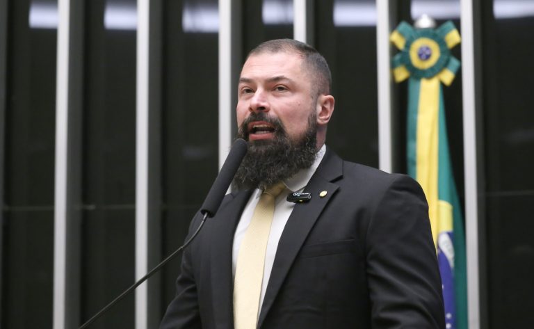 Comissão aprova uso de fundo público para combater golpes digitais