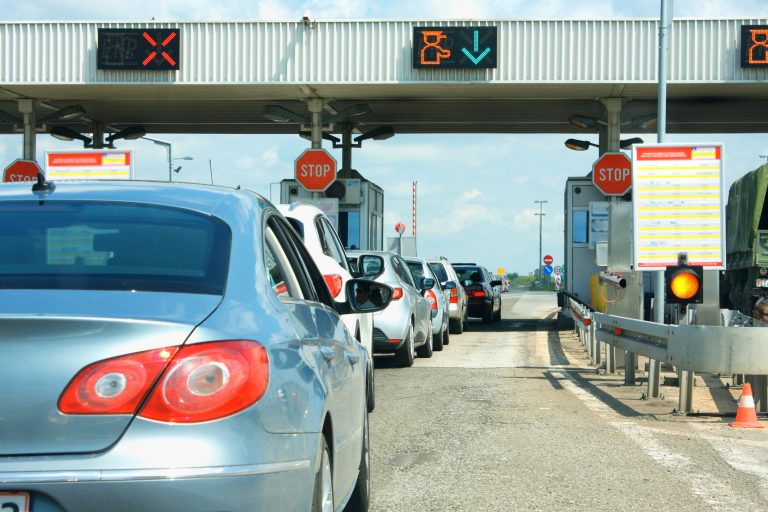 Comissão da Câmara analisa perdão de multas de pedágio automático