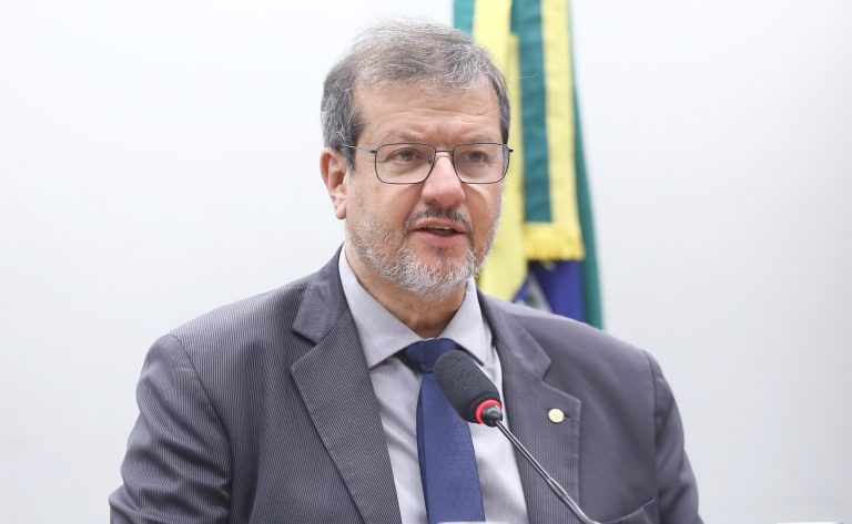 Comissão da Câmara aprova ampliação de poderes do juiz relator na Justiça do Trabalho