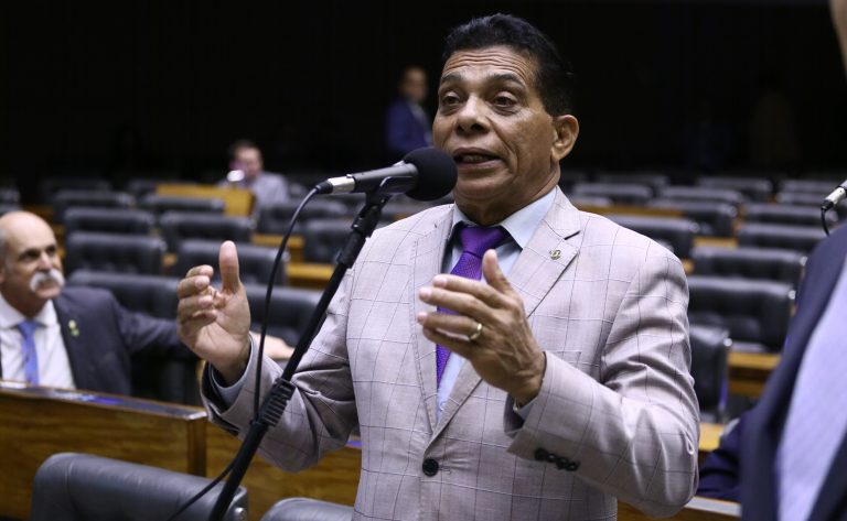 Comissão da Câmara aprova destruição imediata de equipamentos usados em crimes após perícia