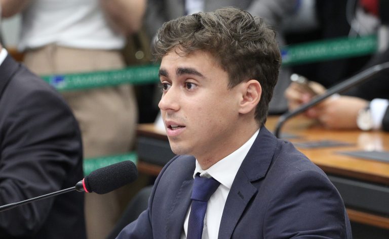 Comissão da Câmara aprova proibição de progressão automática de alunos na educação básica