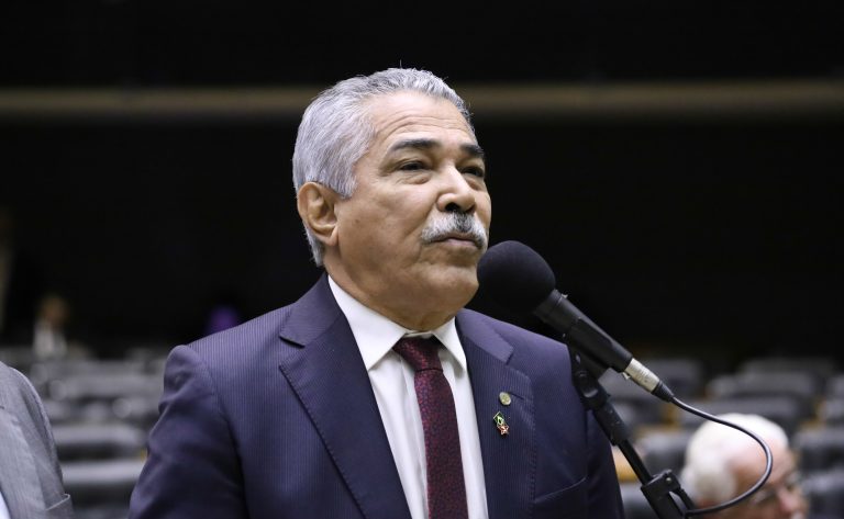 Comissão da Câmara debate criação de núcleos de mediação trabalhista