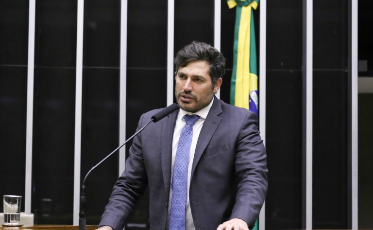Comissão da Câmara debate falta de atendimento a epidermólise bolhosa
