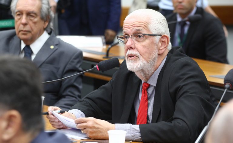 Comissão da Câmara debate fiscalização de contratos de rodovias federais