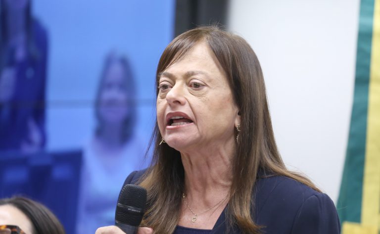 Comissão da Câmara debate impactos da reforma administrativa no serviço público