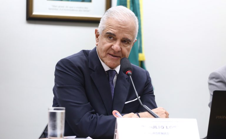 Comissão da Câmara debate pirataria em apostas online na terça (24)