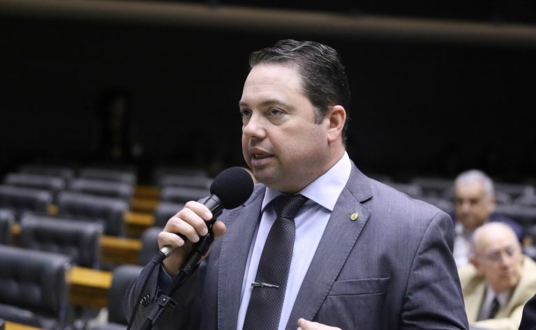 Comissão da Câmara suspende portaria sobre rastreabilidade de agrotóxicos