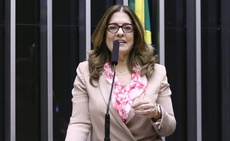 Comissão de Saúde aprova atendimento domiciliar para idosos pelo SUS