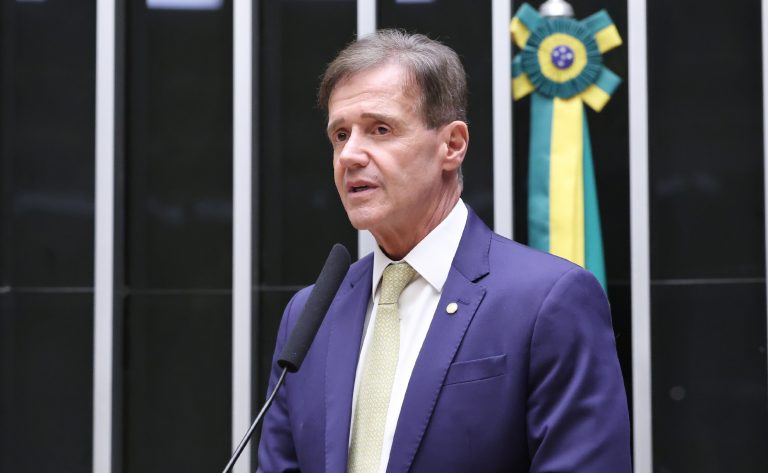 Comissão mista define comando para analisar recursos das bets à Polícia Federal