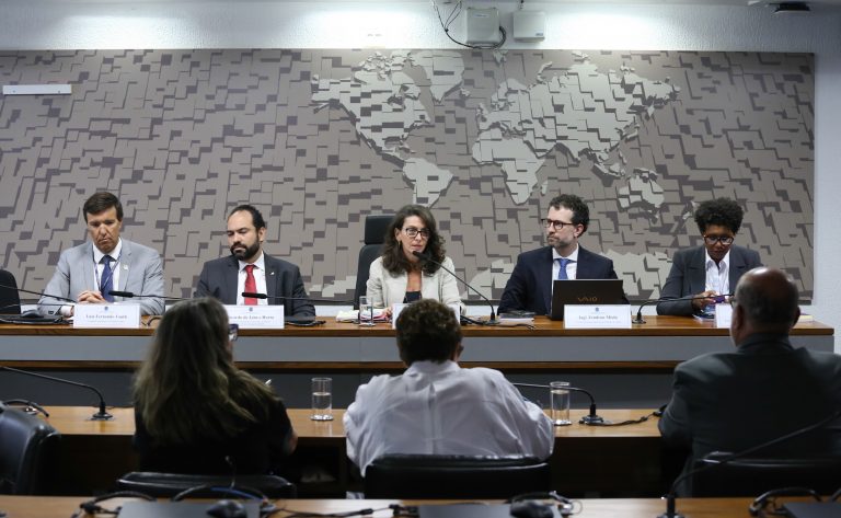 Conselho de Comunicação Social debate combate à desinformação nas eleições 2026