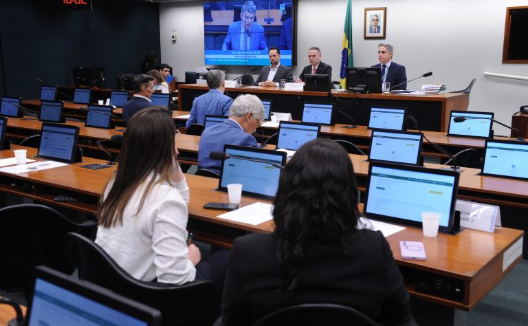 Conselho de Ética arquiva 6 representações contra deputados federais