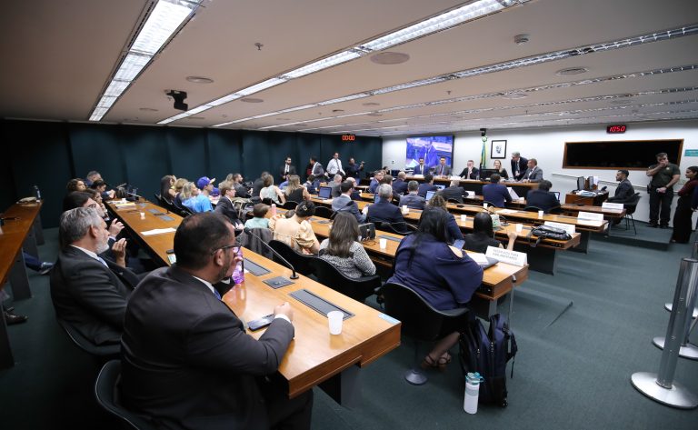 Conselho de Ética cancela oitivas sobre ocupação do Plenário em agosto