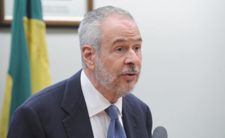 COP 30 será mantida em Belém apesar da crise de hospedagem, confirma presidente da conferência