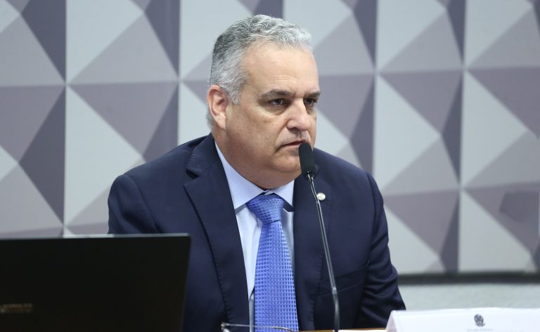 CPMI do INSS convoca advogado Eli Cohen para depor sobre fraudes em benefícios previdenciários