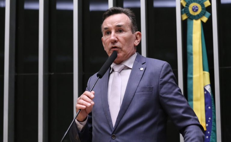 Deputado defende urgência para aumentar limite do MEI de R$ 81 mil para R$ 130 mil