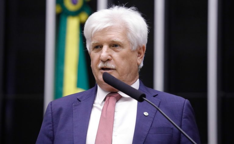 Deputados celebram revogação de decretos sobre hidrovias amazônicas