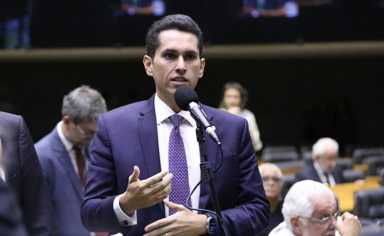 Domingos Neto é relator da reforma da Lei dos Planos de Saúde na Câmara