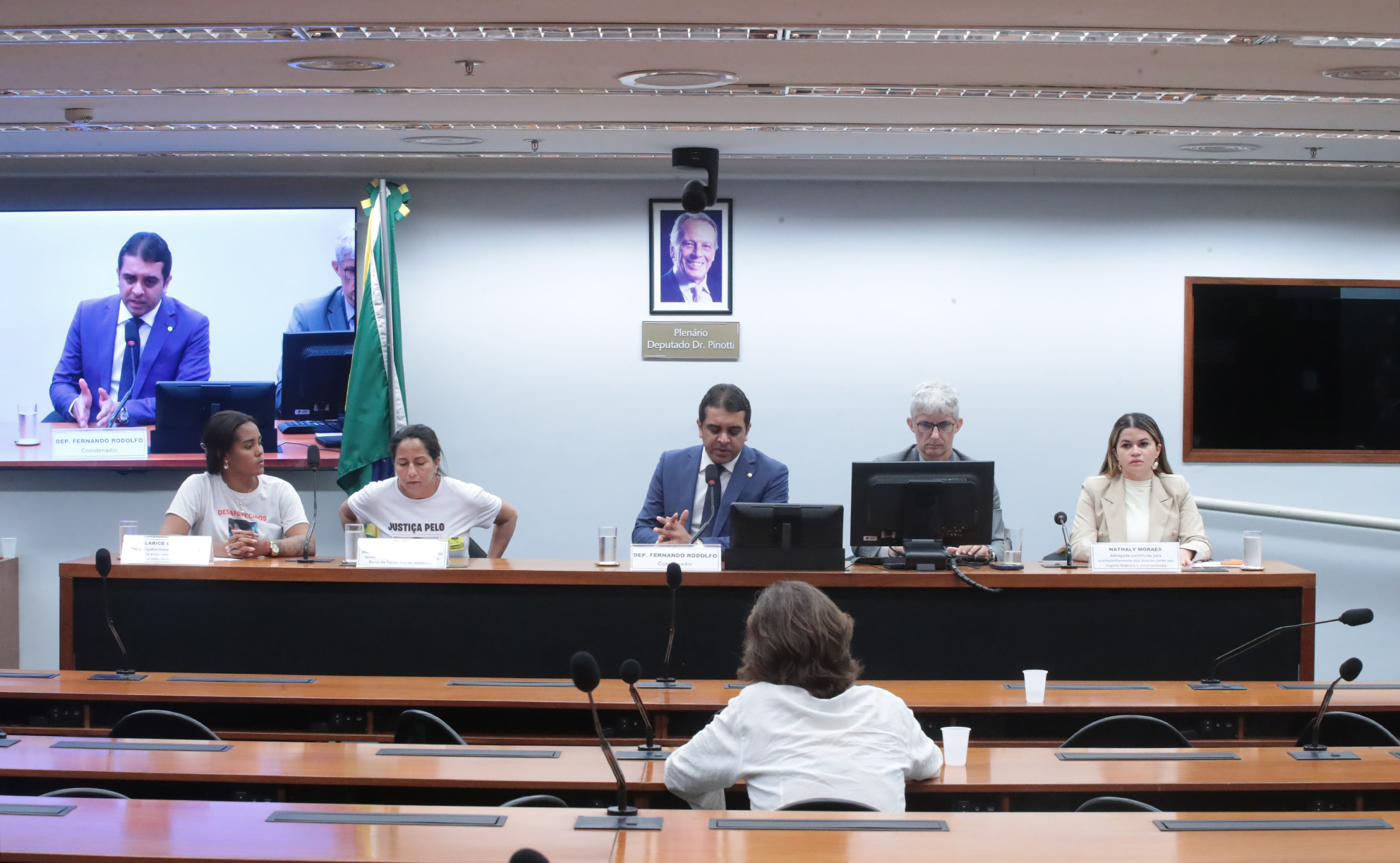 Famílias enfrentam obstáculos nas investigações de crianças desaparecidas