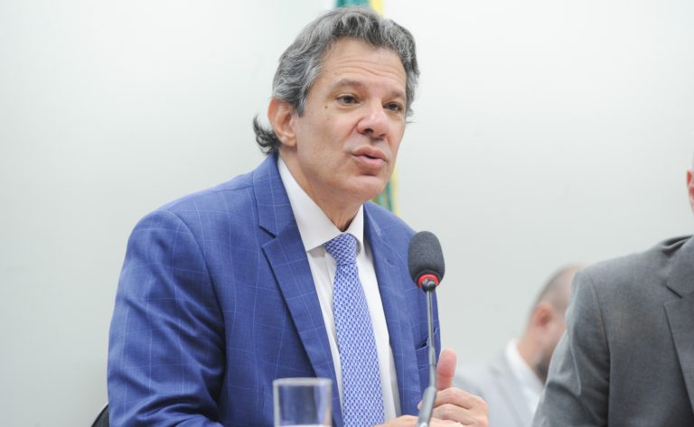 Fernando Haddad será ouvido sobre tributação de investimentos em comissão mista do Congresso