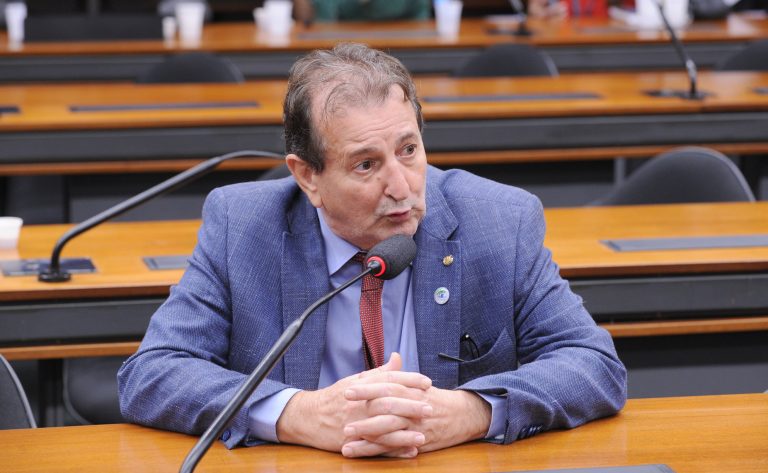 Frente Ambientalista lança Agenda 2026 com foco em transição energética