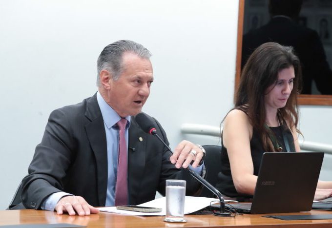 Giovani Cherini assume presidência da Comissão de Saúde e defende prevenção