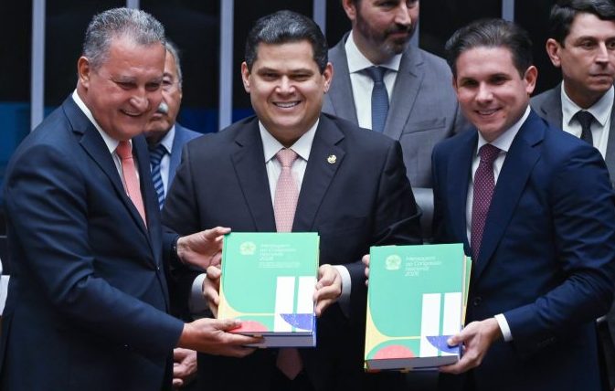 Governo prioriza fim da escala 6x1 e segurança pública para 2026