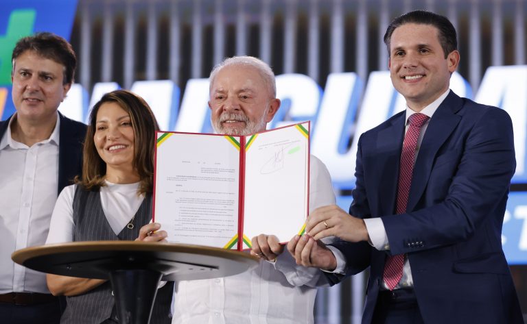 Hugo Motta destaca avanços na educação e papel da Câmara em projetos do setor