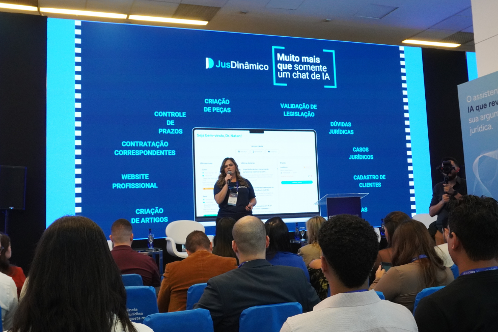 IA em Destaque: JusDinâmico Encerra Fenalaw com Estande Lotado e Alta Adesão ao Pré-Lançamento