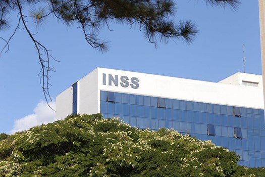 INSS suspende sistemas por 5 dias para modernização e segurança cibernética