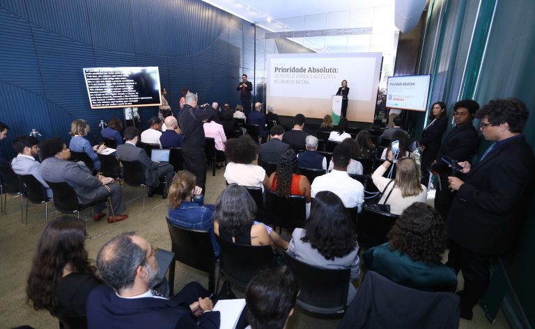 Instituto Alana apresenta três projetos prioritários para infância na Câmara