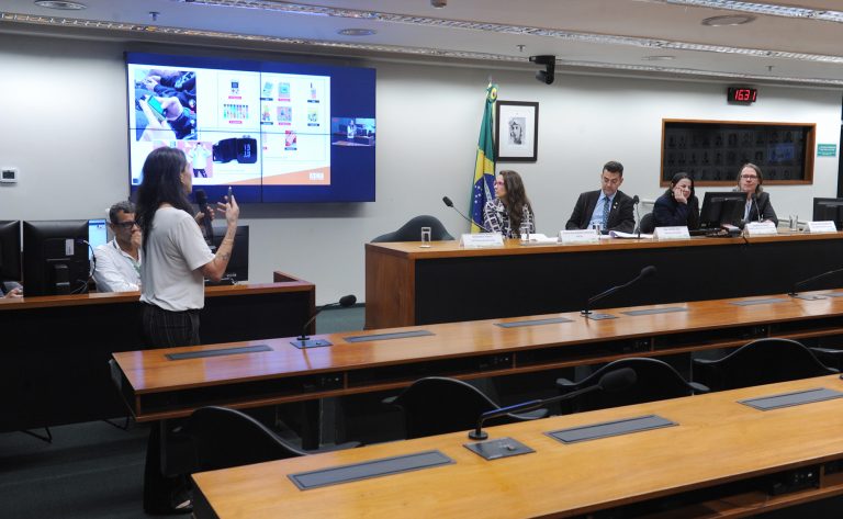 Instituto do Câncer denuncia estratégia da indústria do tabaco com cigarros eletrônicos