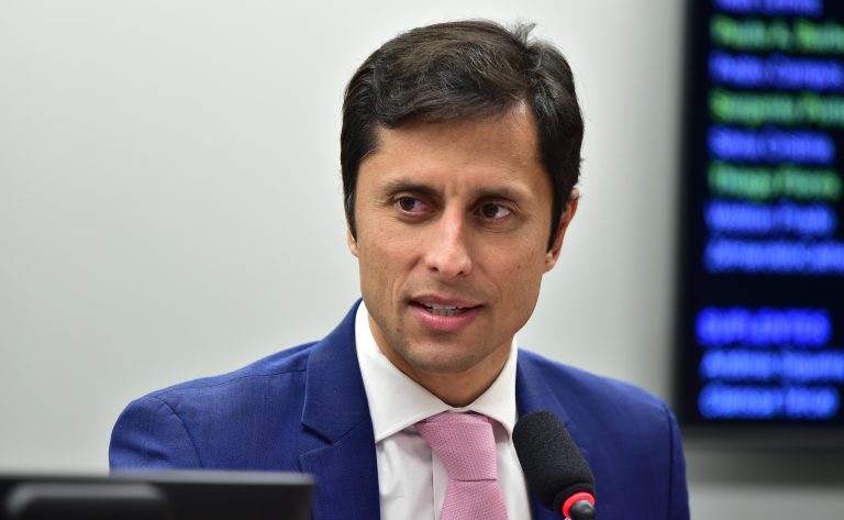 Isenção de Impostos para Equipamentos de Acessibilidade Avança na Câmara dos Deputados