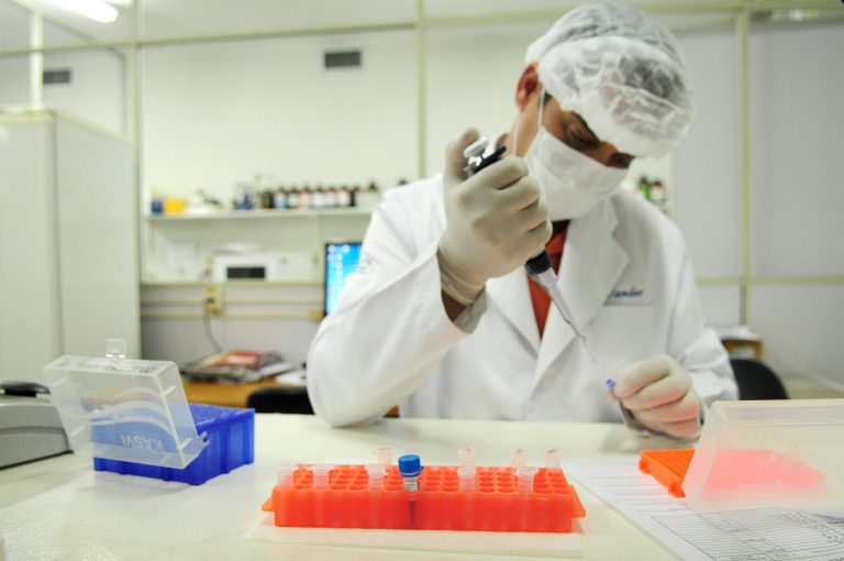 Lei amplia coleta de DNA para todos os condenados em regime fechado