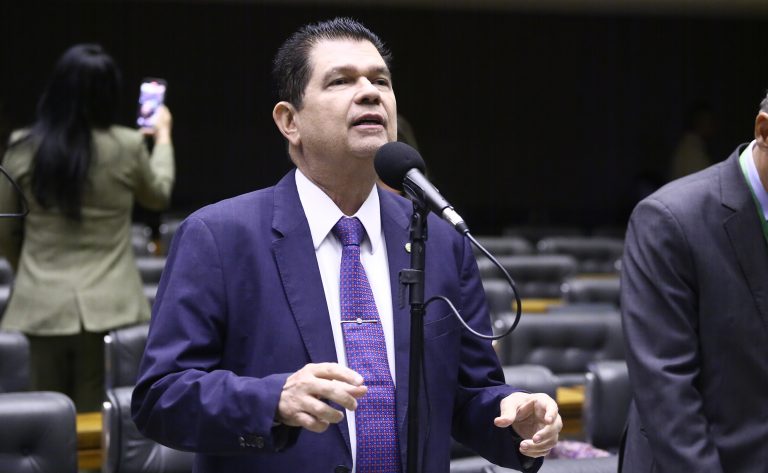 Lei amplia prazo para uso de recursos da saúde até dezembro de 2025