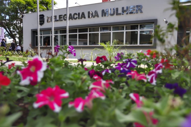 Lei Maria da Penha amplia situações de afastamento do agressor do lar