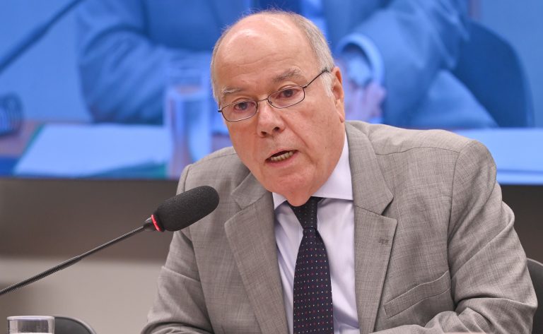 Mauro Vieira defende cooperação com EUA contra crime organizado sem risco à soberania