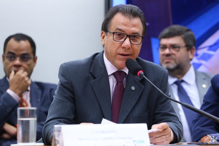 Ministros serão ouvidos sobre MP do seguro-defeso na próxima terça