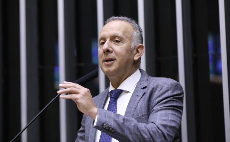 Motta designa Aguinaldo Ribeiro relator do Redata para datacenters