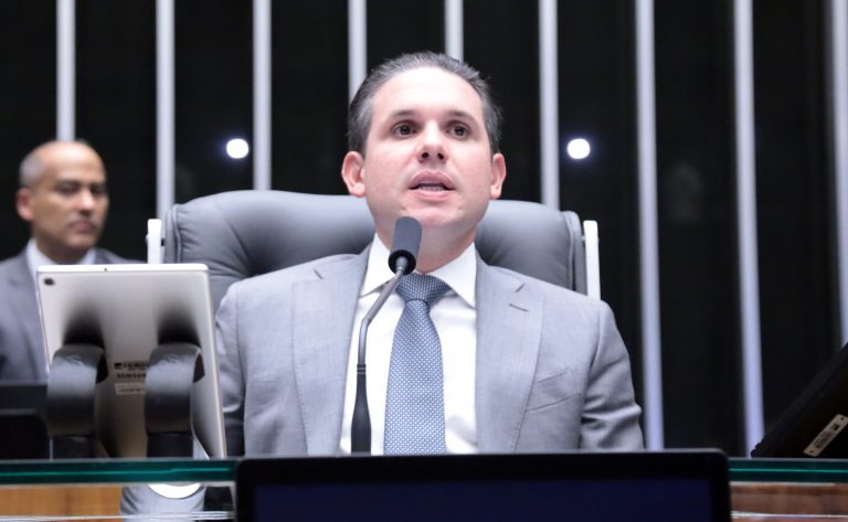 Motta destaca avanço de pautas para MEIs e redução da jornada de trabalho
