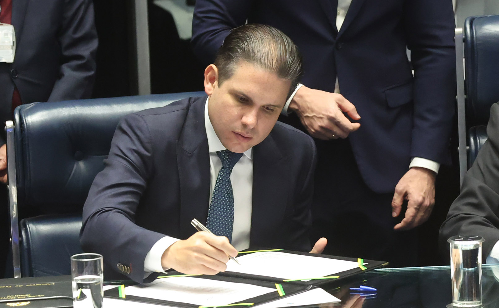 Motta destaca valorização do trabalho e do trabalhador no Brasil