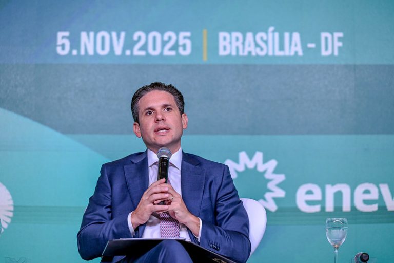 Motta e Alcolumbre se unem para modernizar setor elétrico brasileiro