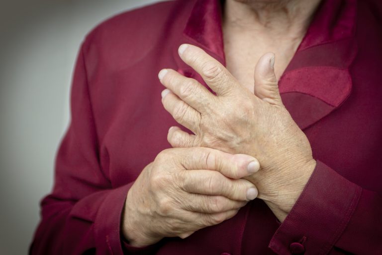 Nova Lei Federal Reconhece Fibromialgia como Deficiência a Partir de 2026