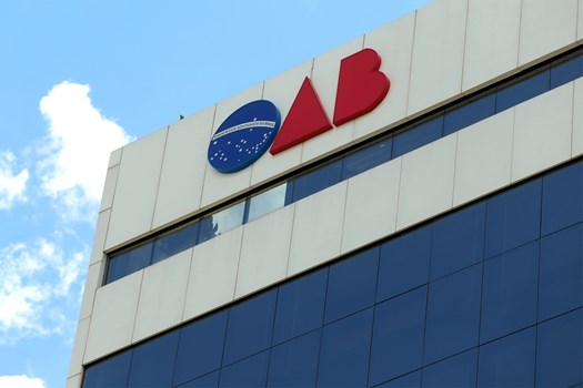 OAB anuncia ADI no STF contra PEC dos Precatórios após aprovação no Senado