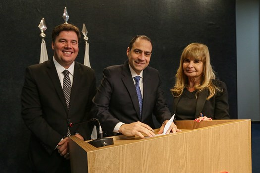 OAB aprova parcerias estratégicas e lança curso gratuito sobre honorários