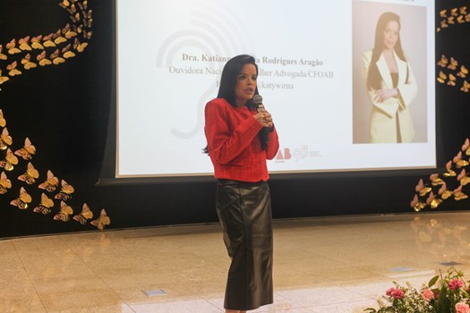 OAB compartilha boas práticas no 6º Cojum para fortalecer atendimento às mulheres