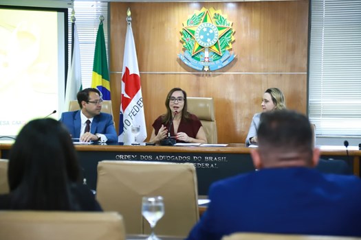 OAB Nacional participa de encontro de secretários-gerais da OAB-DF para fortalecer advocacia local