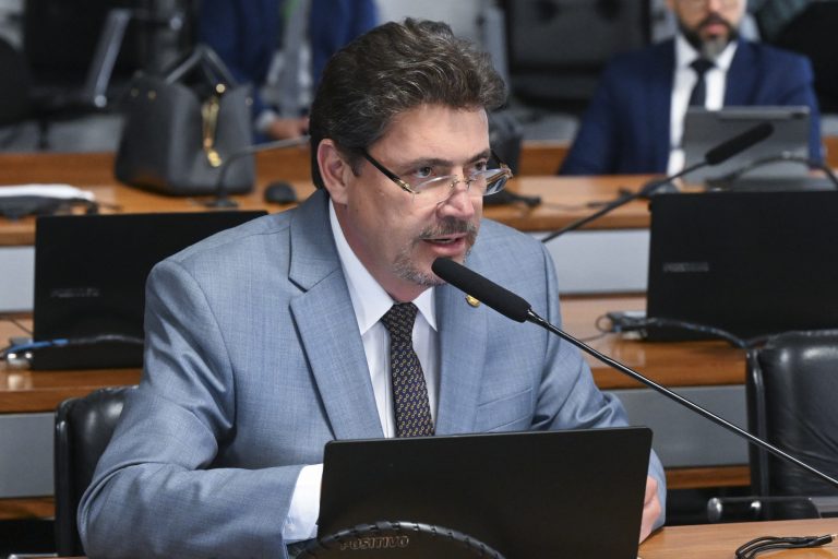 Orçamento 2026: assistência social terá R$ 301 bi com Bolsa Família de R$ 158 bi