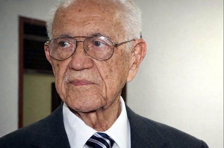 Ponte sobre Rio São Francisco recebe nome de Hélio Nogueira Lopes